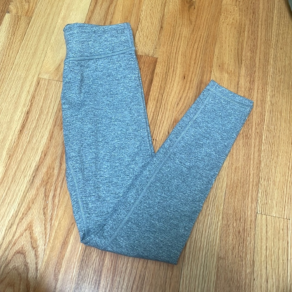 Ivivva low rise leggings gray
